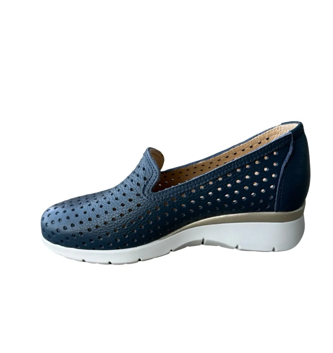 9069 Ocean Blue Perforated Slip On