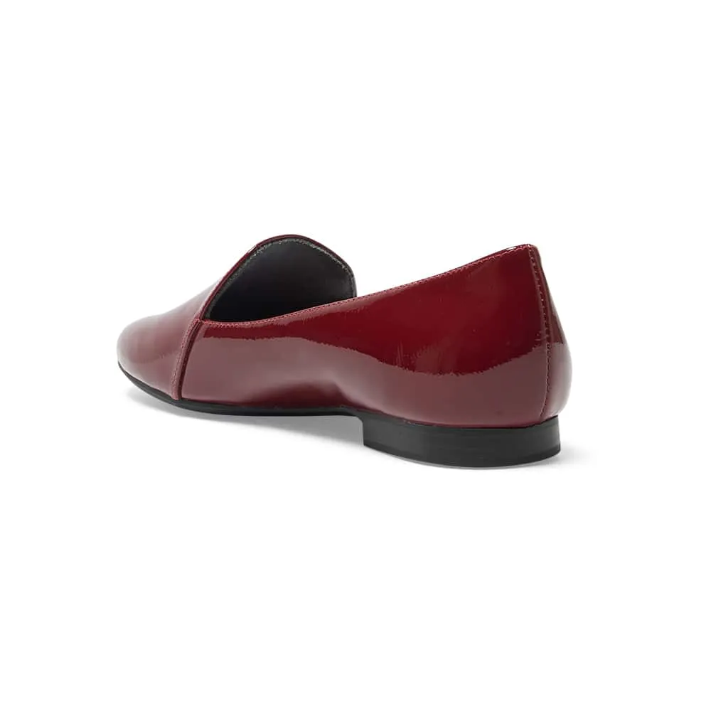 Castle Flat in Wine Crinkle Patent Patent