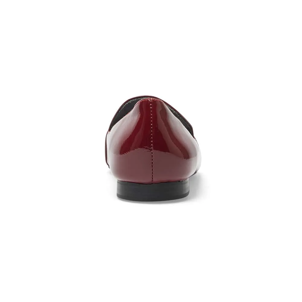 Castle Flat in Wine Crinkle Patent Patent
