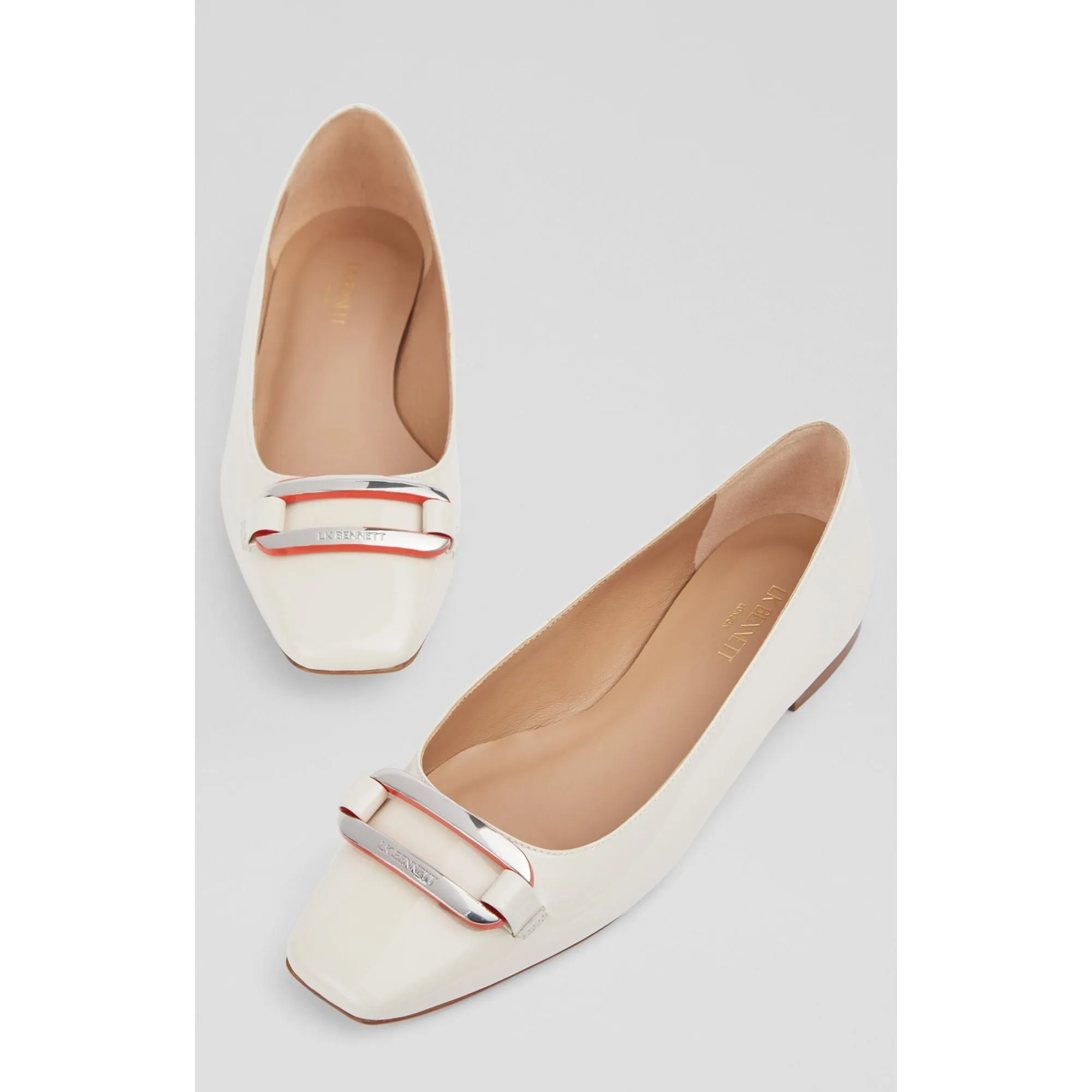 Cayden Flats
