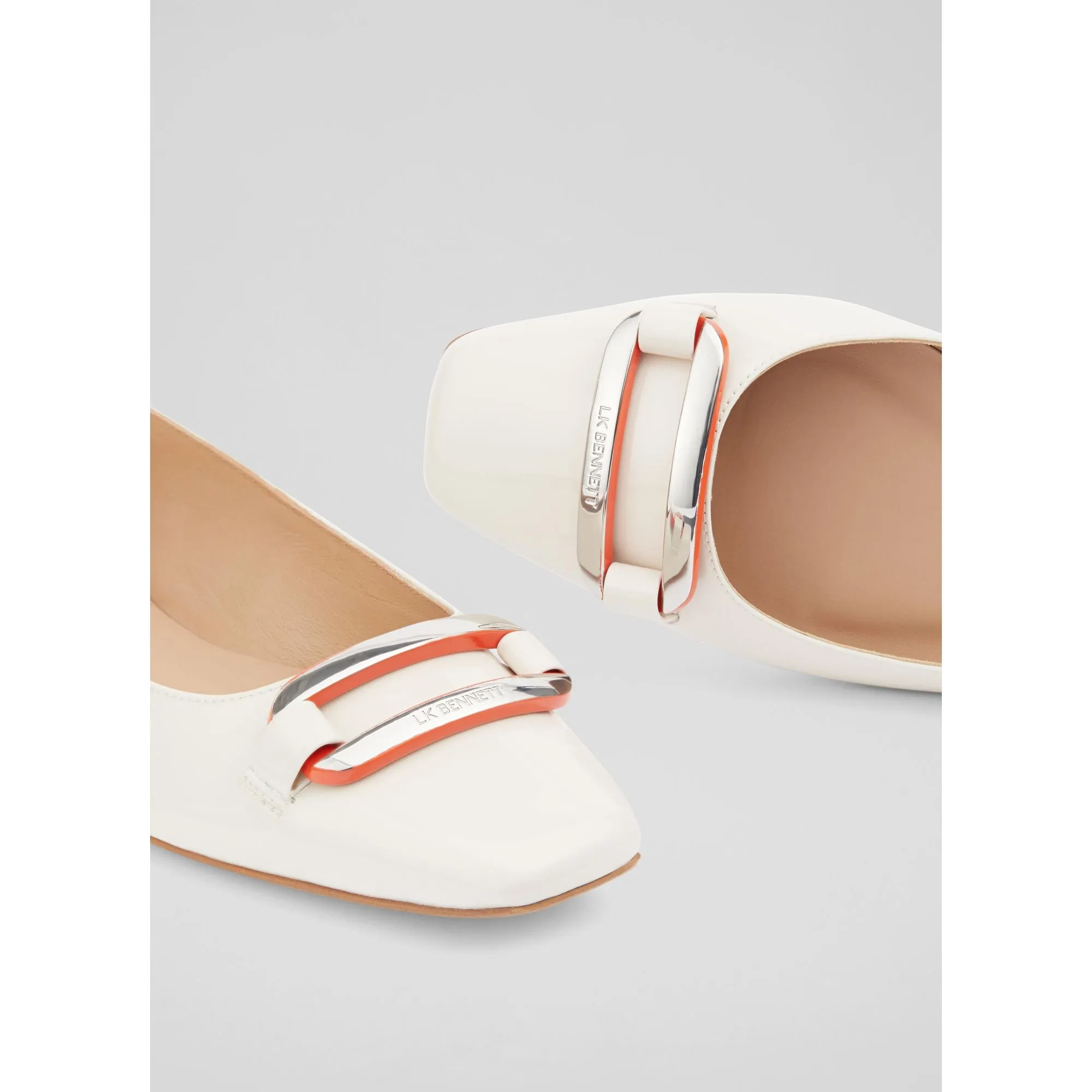 Cayden Flats