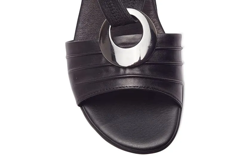 Chase Sandal in Black Leather