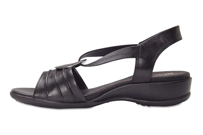 Chase Sandal in Black Leather