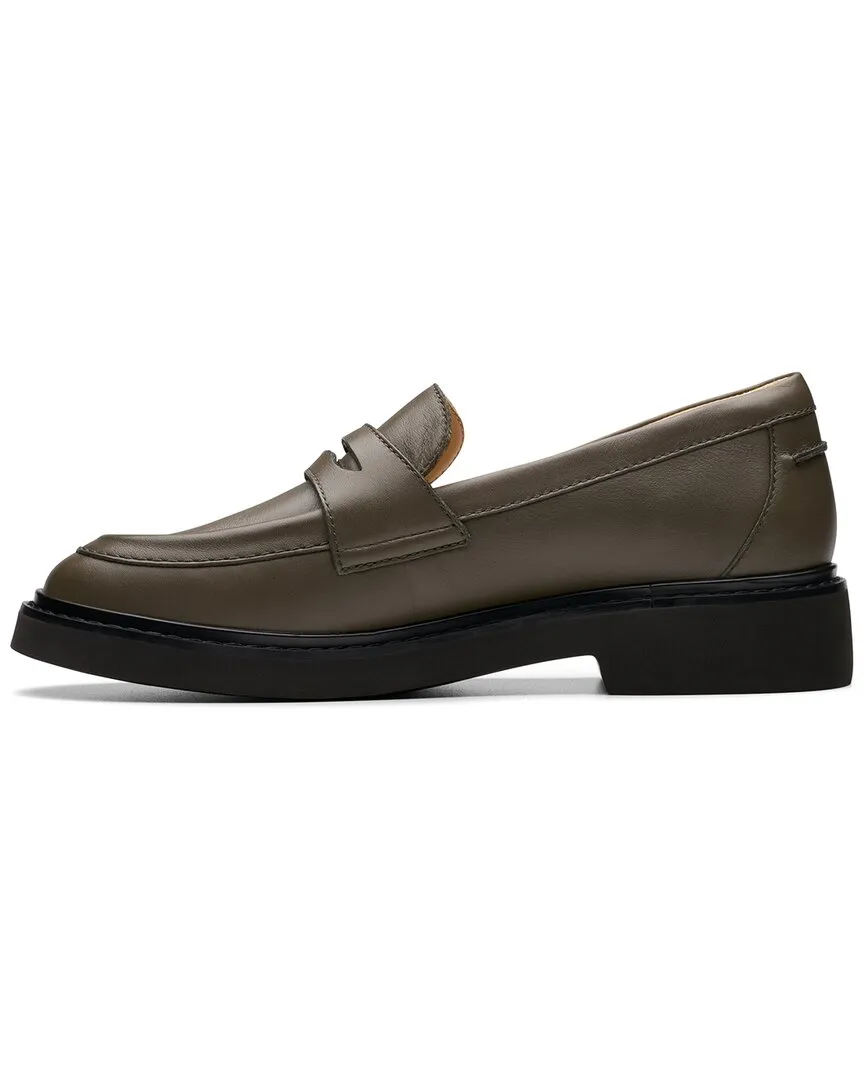 Clarks Splend Edge Leather Flat