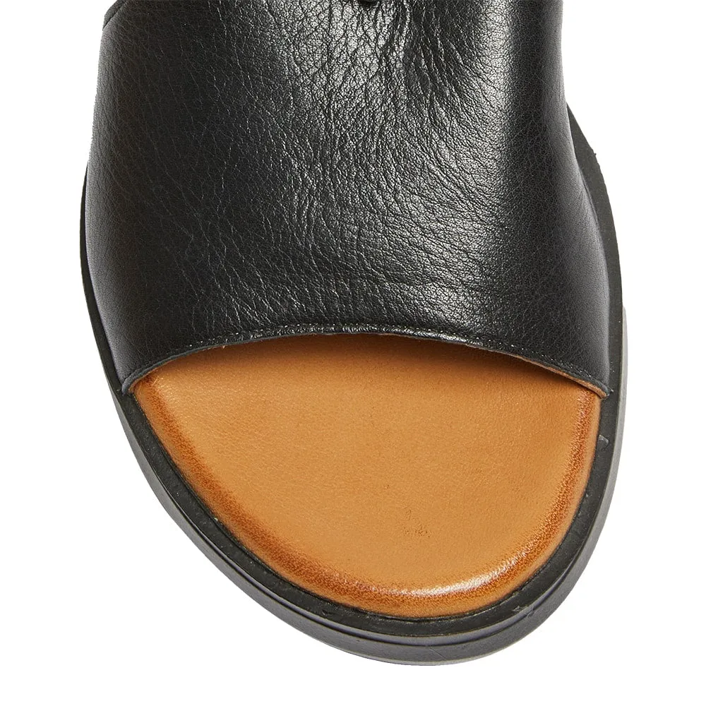 Deja Heel in Black Leather
