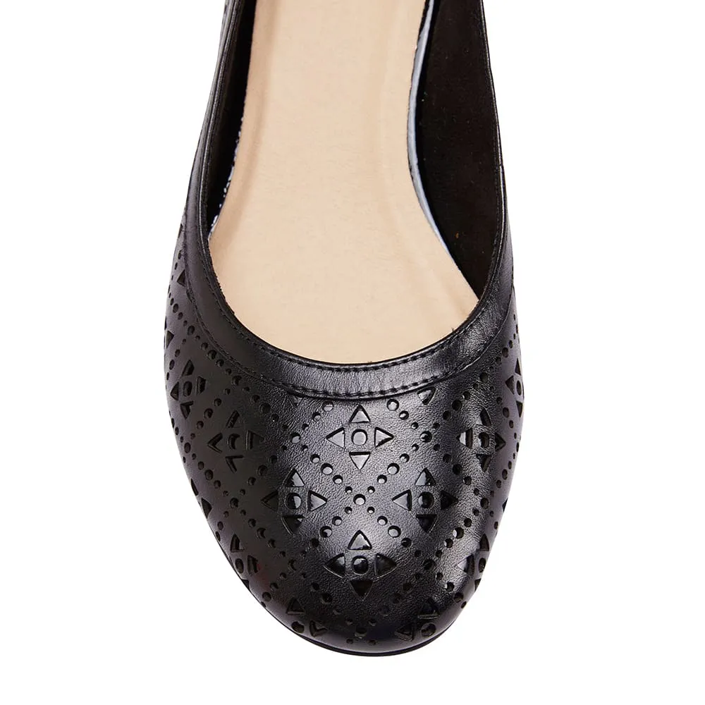 Earl Heel in Black Leather