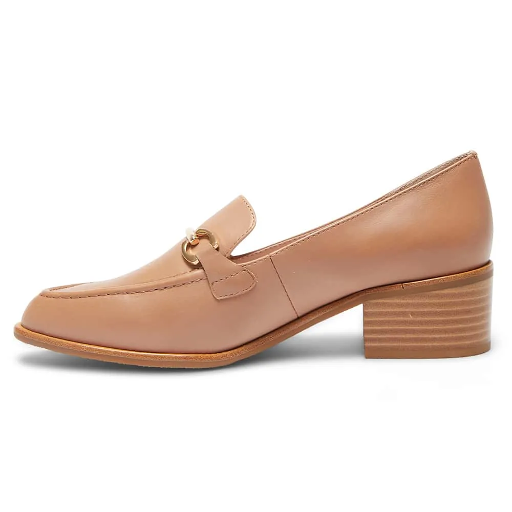 Elena Loafer in Nude Leather