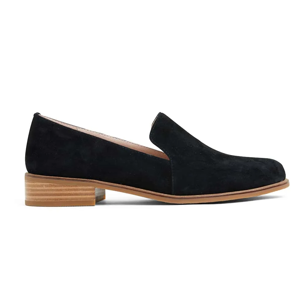 Everest Loafer in Black Suede