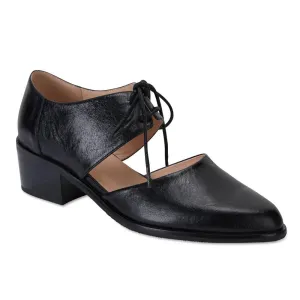 Exhibit Brogue in Black Oil Leather