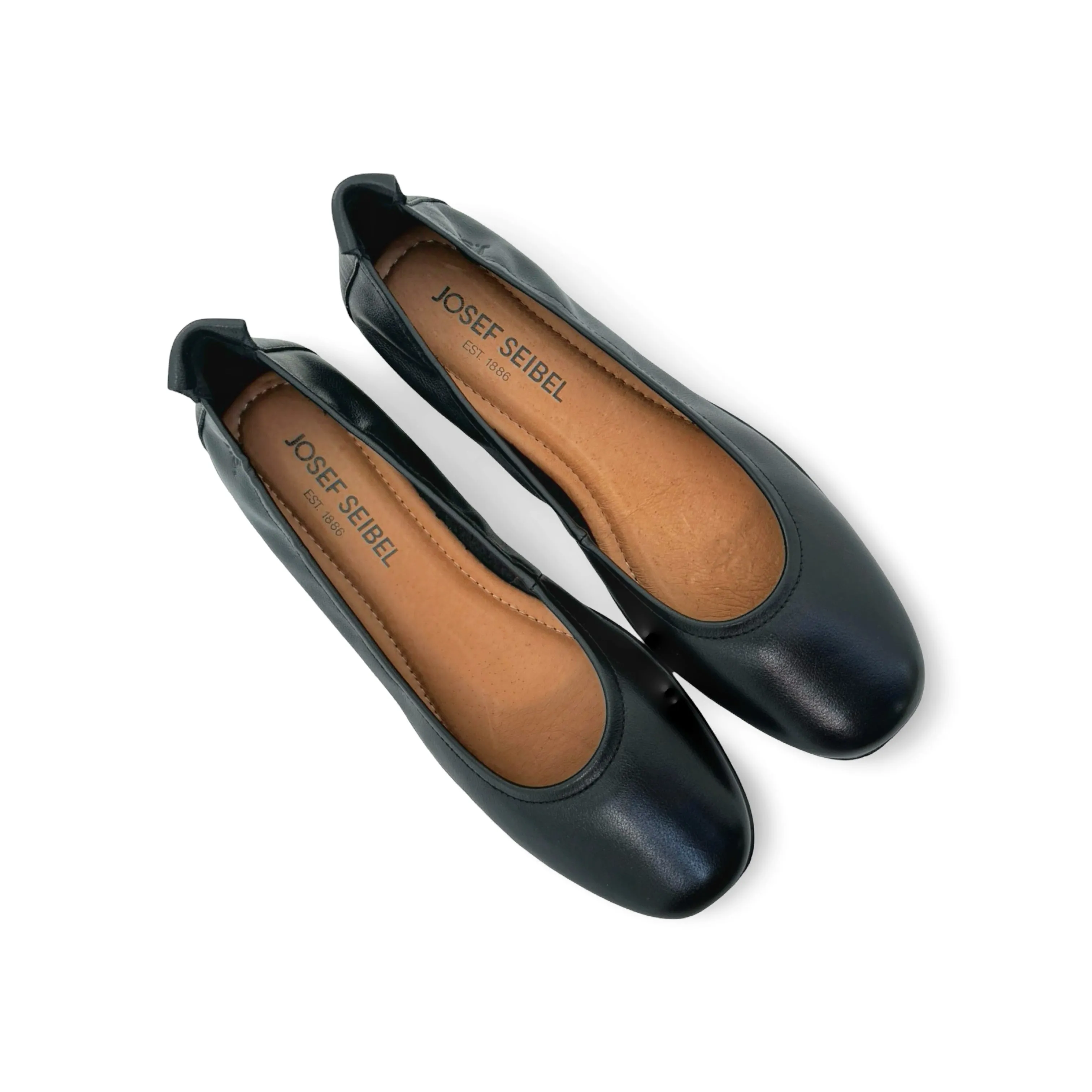 Fenja Black Leather Flat