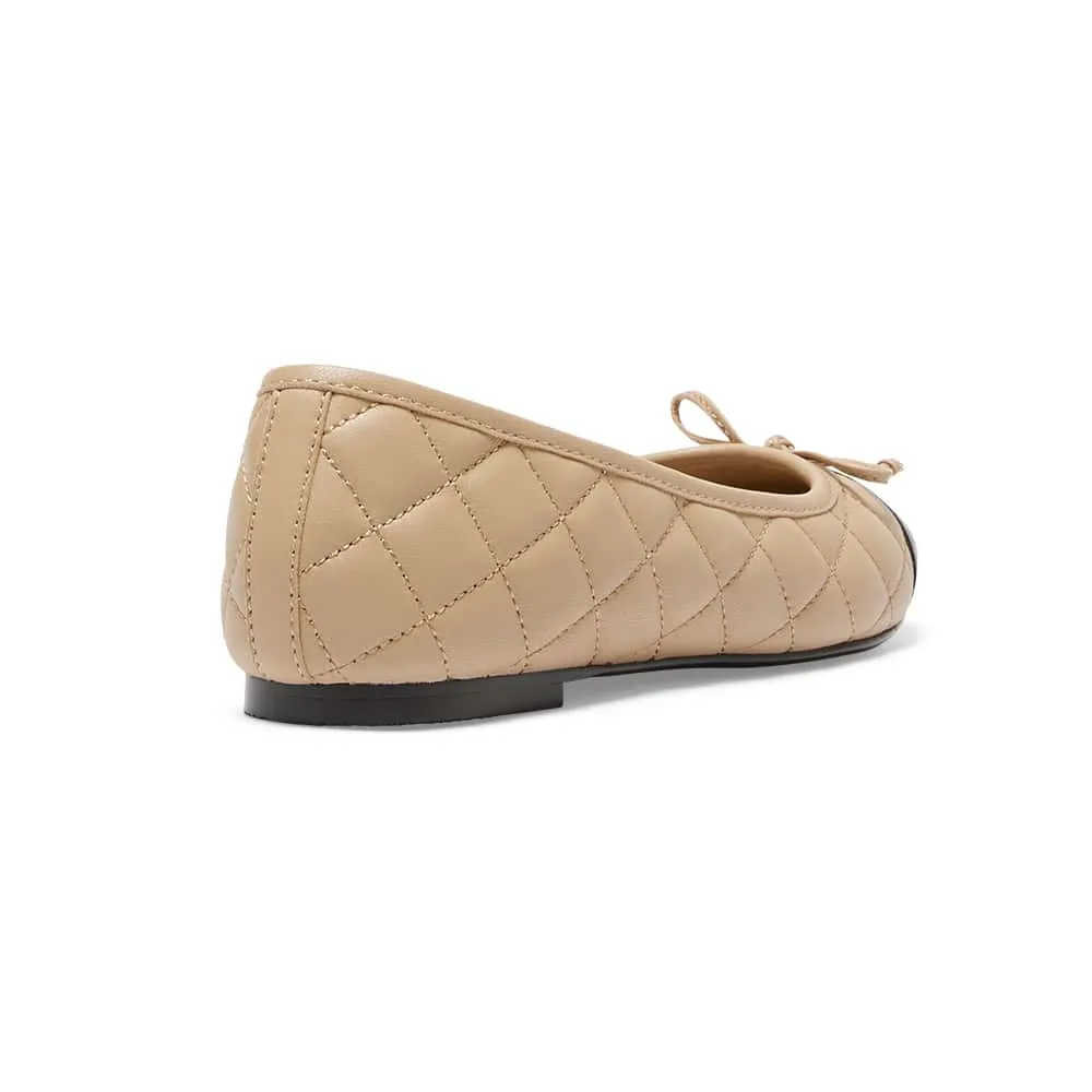 Fifi Flat in Black And Camel Leather