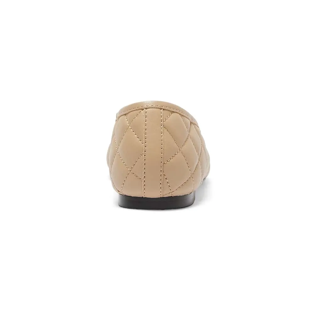 Fifi Flat in Black And Camel Leather