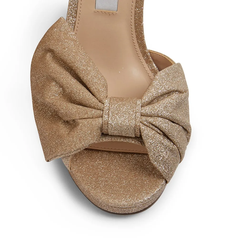 Flosie Heel in Gold