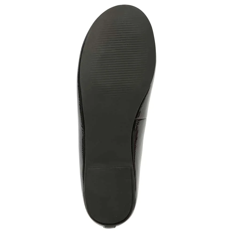 Frisco Flat in Black Patent