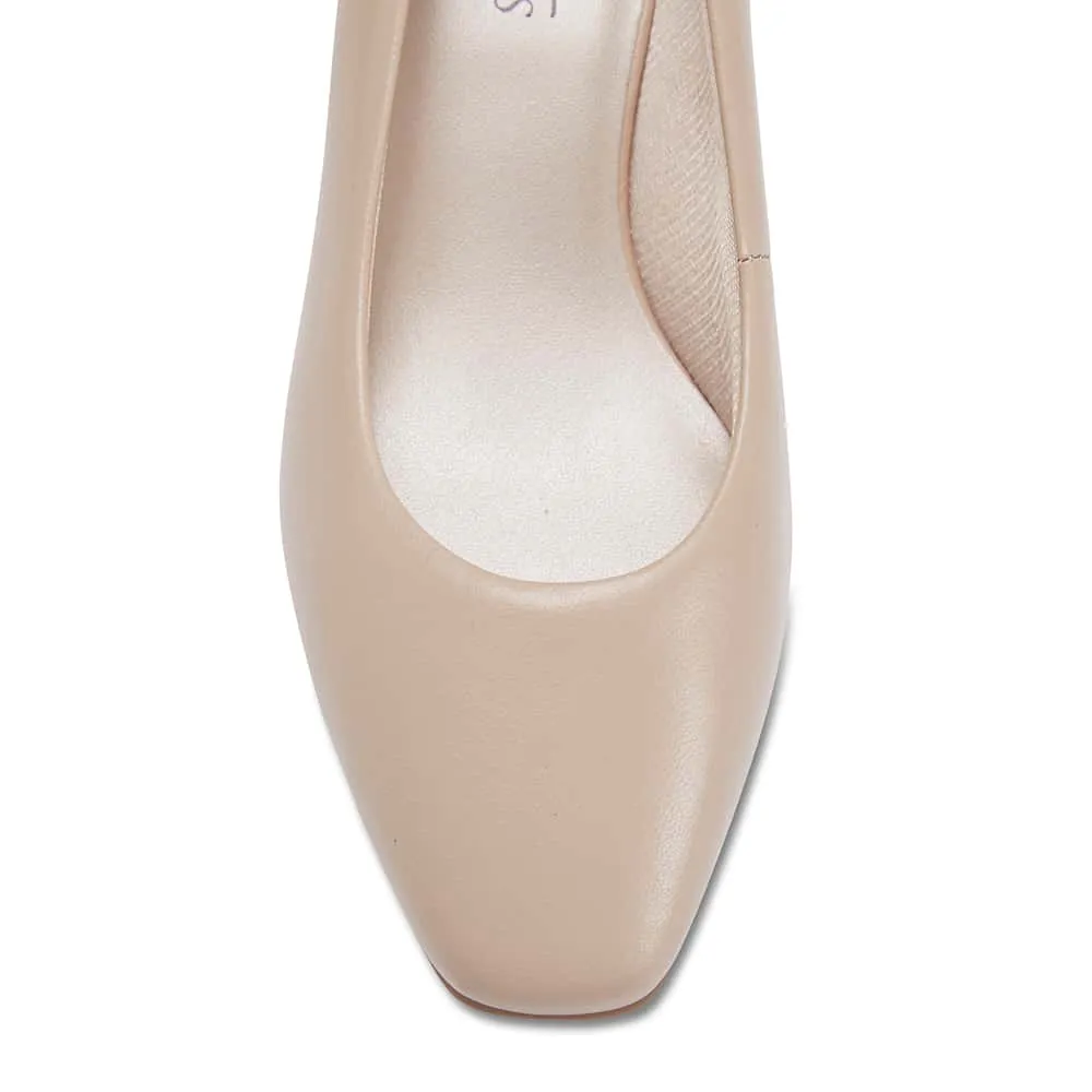 Gamma Heel in Nude Leather