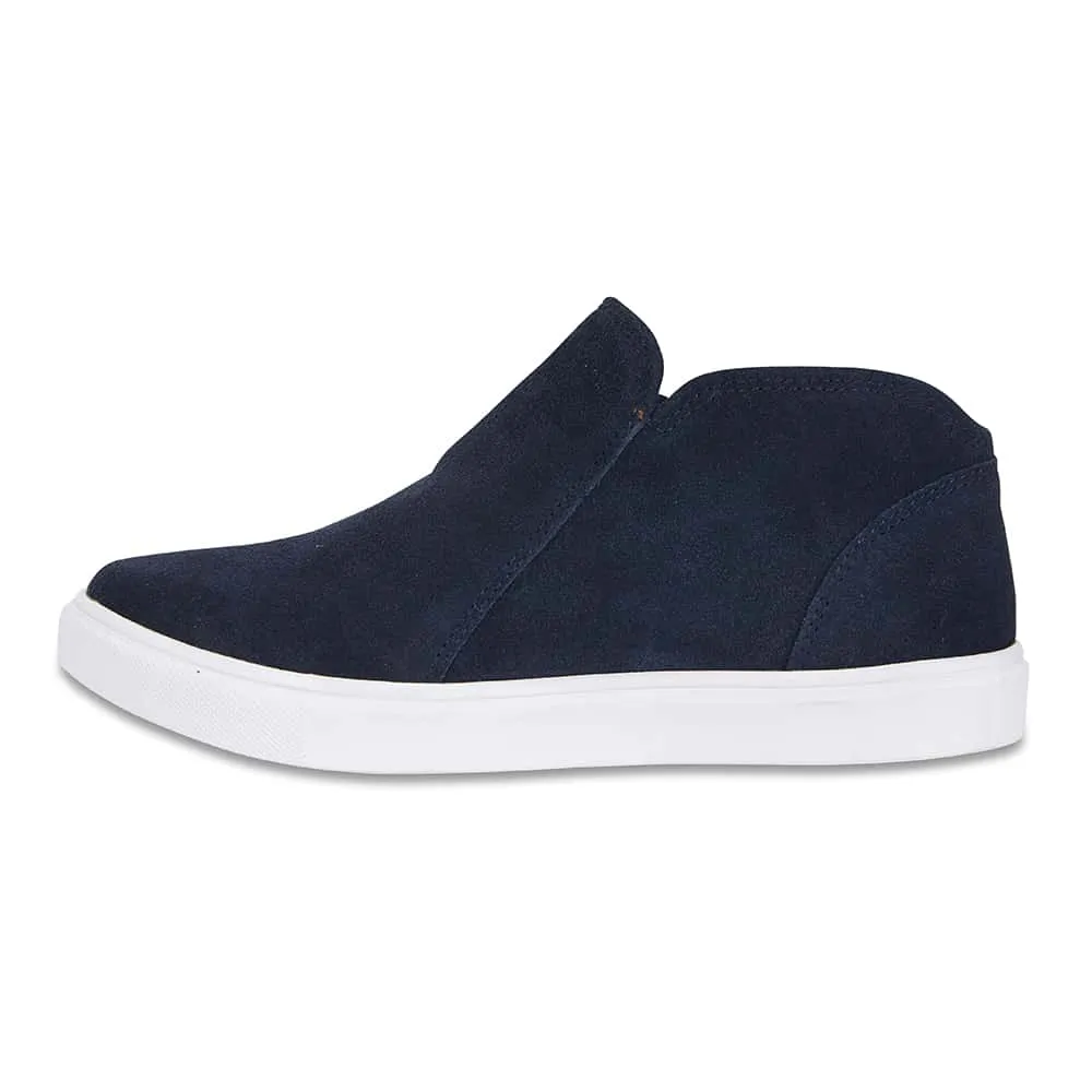 Harvey Sneaker in Navy Suede
