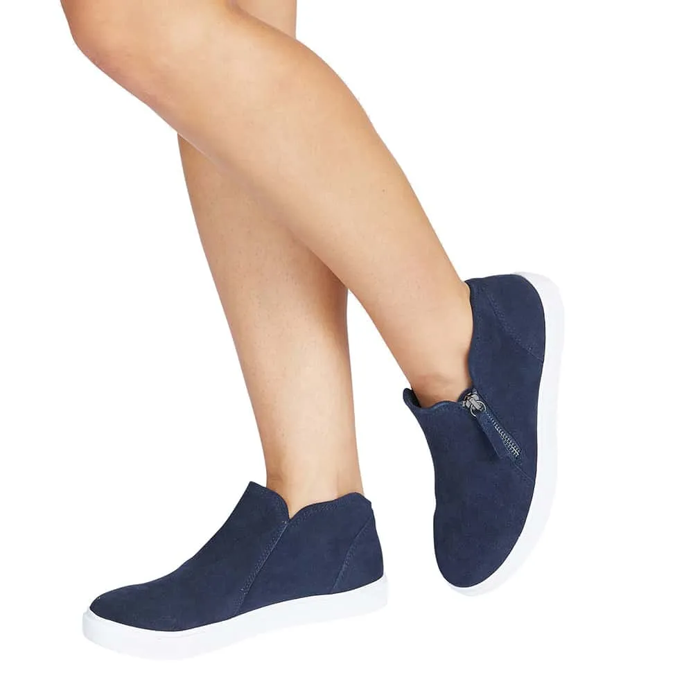 Harvey Sneaker in Navy Suede