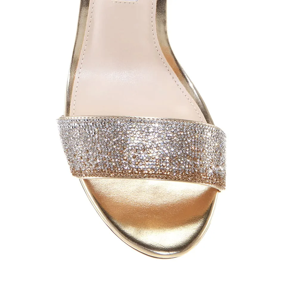 Haven Heel in Gold