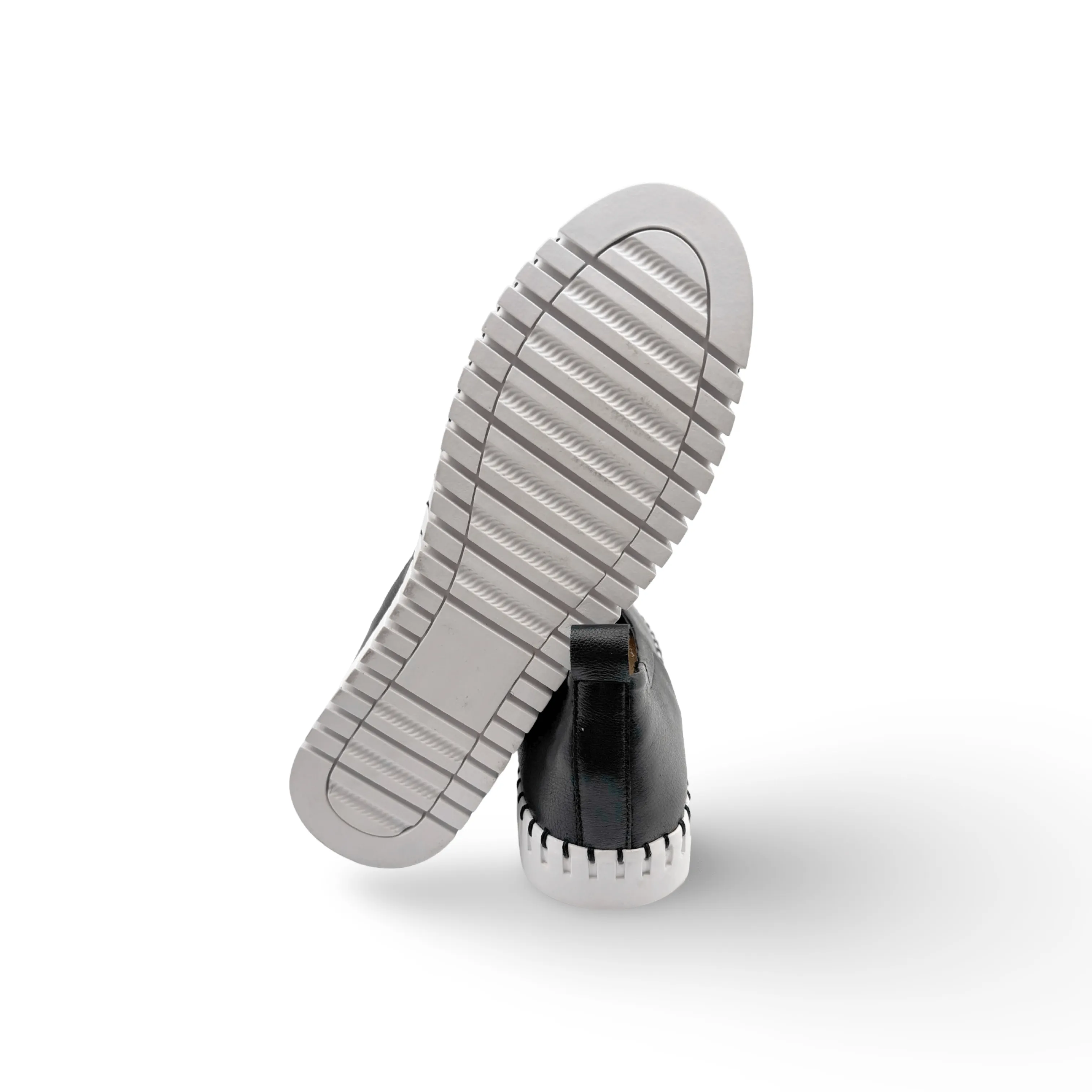 Heaton Black Leather Flat