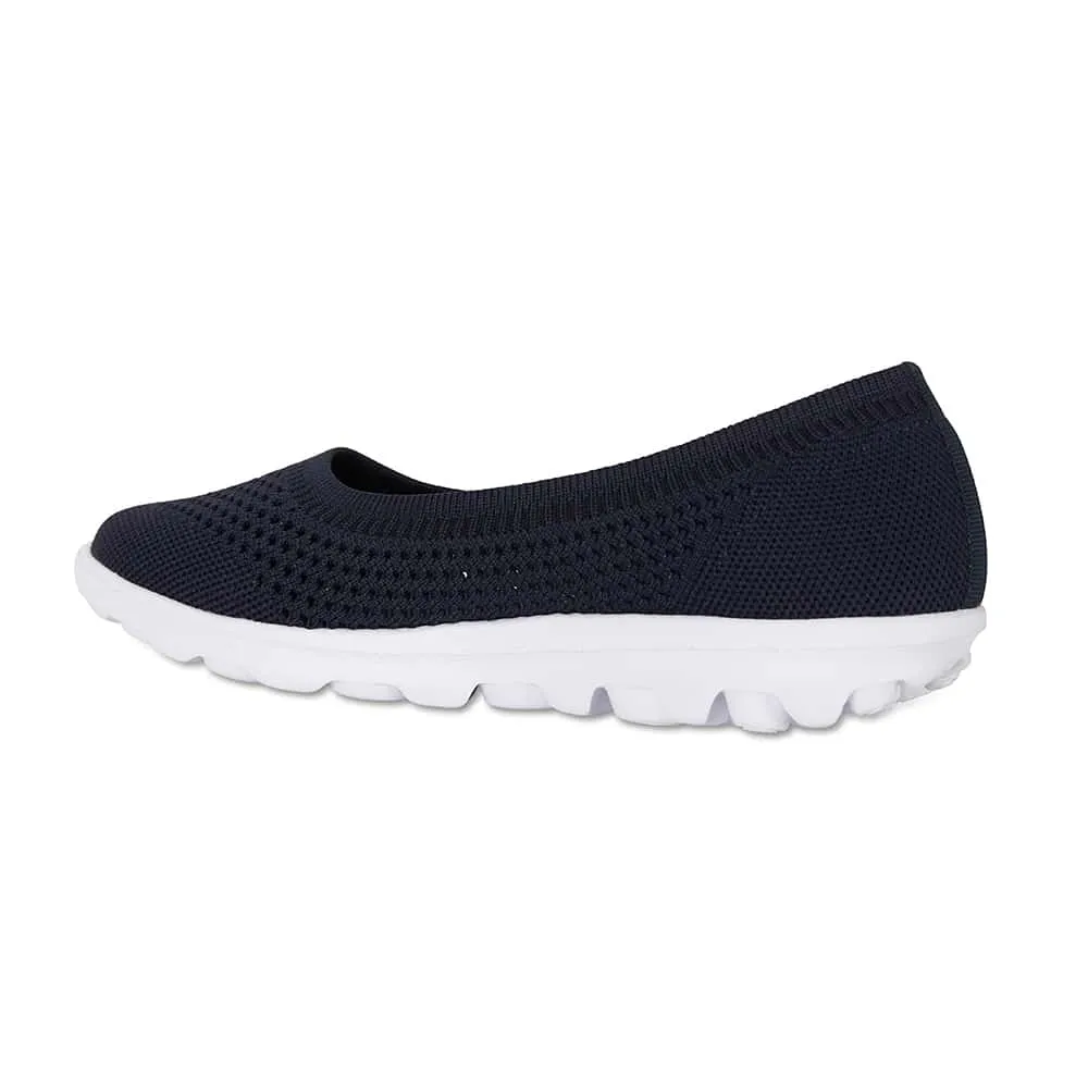 Hitch Sneaker in Navy Fabric