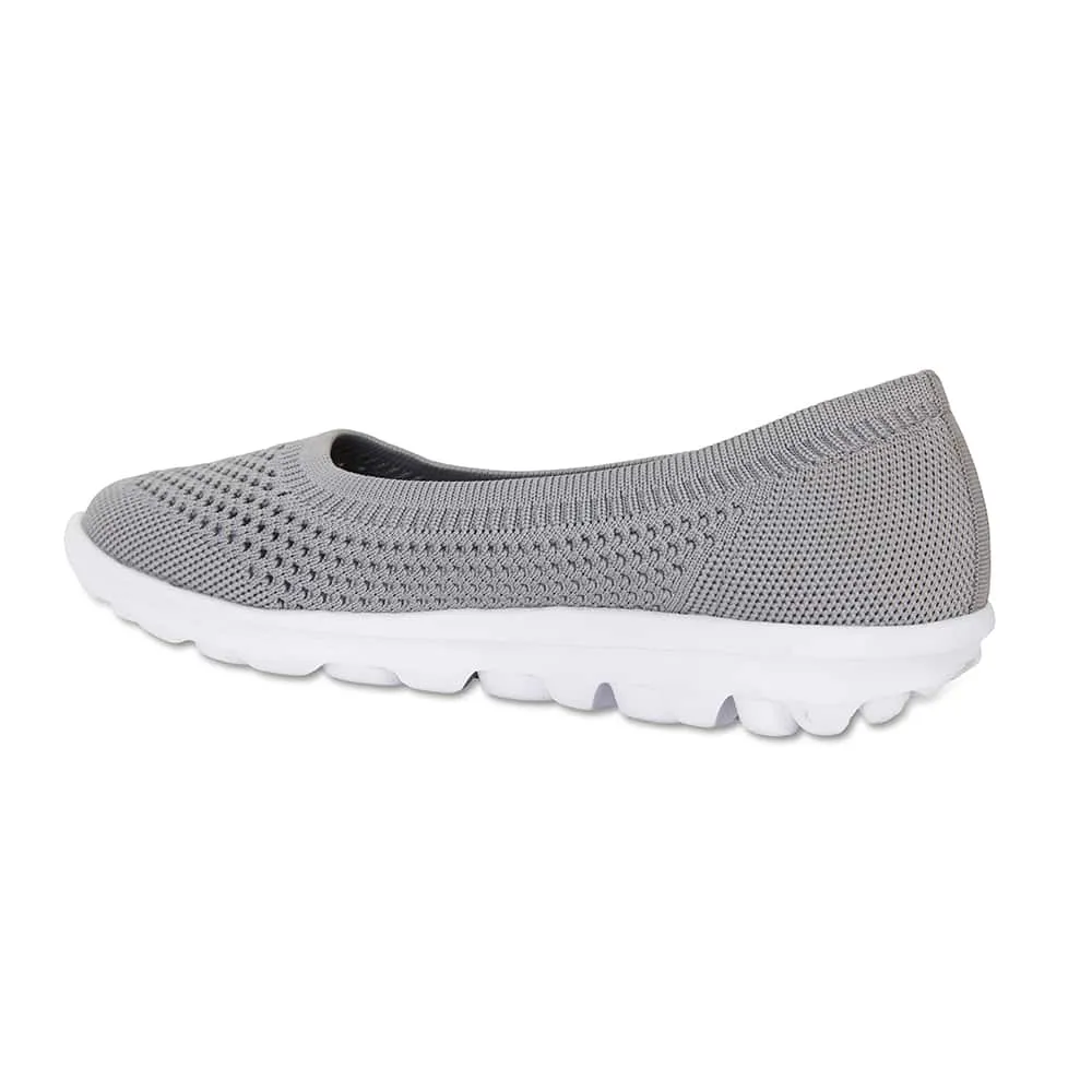 Hitch Sneaker in Smoke Fabric