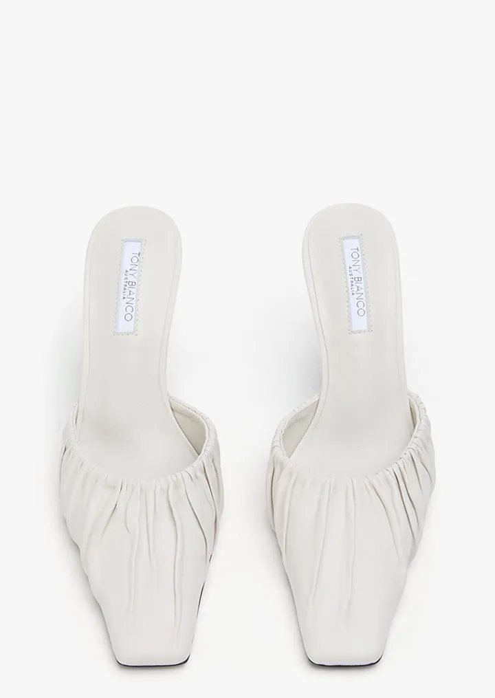 Janey Dove Nappa
