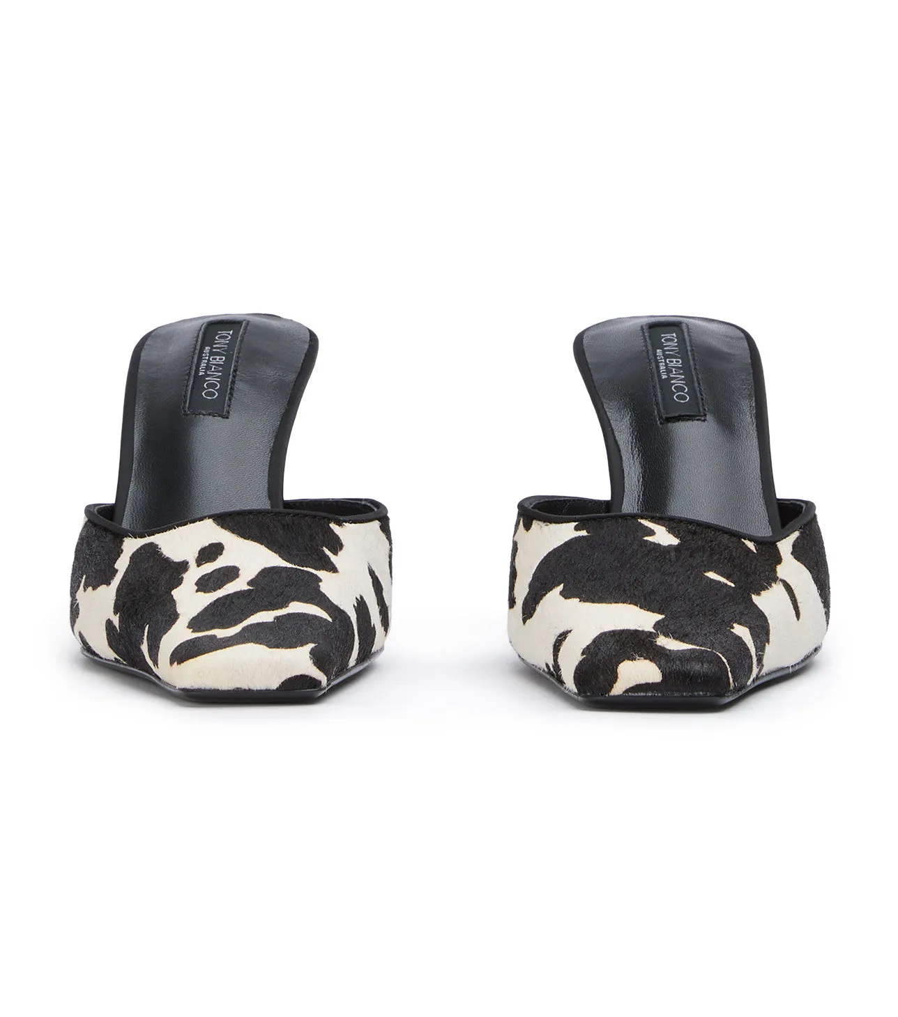 Jasmin Black/White Pony