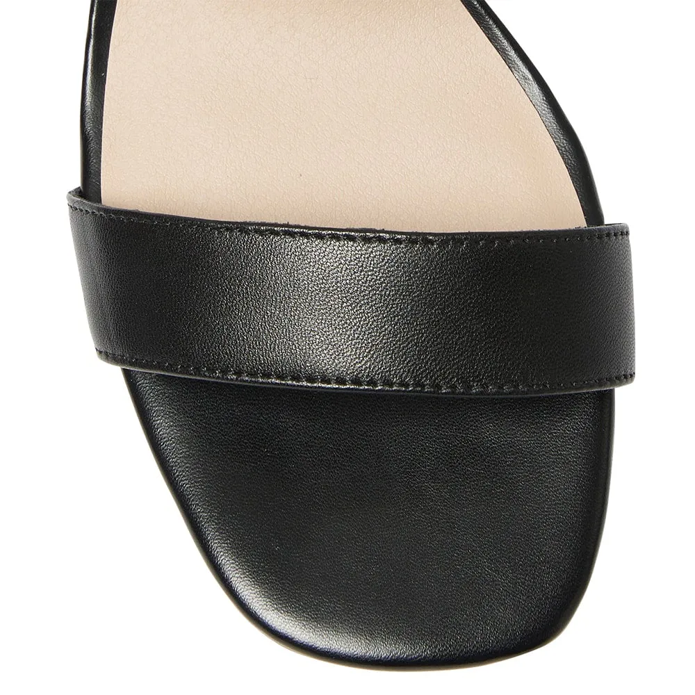 Jill Heel in Black Leather
