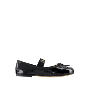 Jolie Flats Flat Shoes - Leather - Black