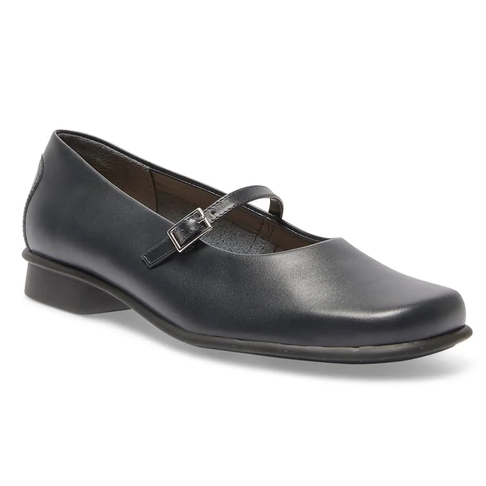 Katrina Flat in Navy Leather