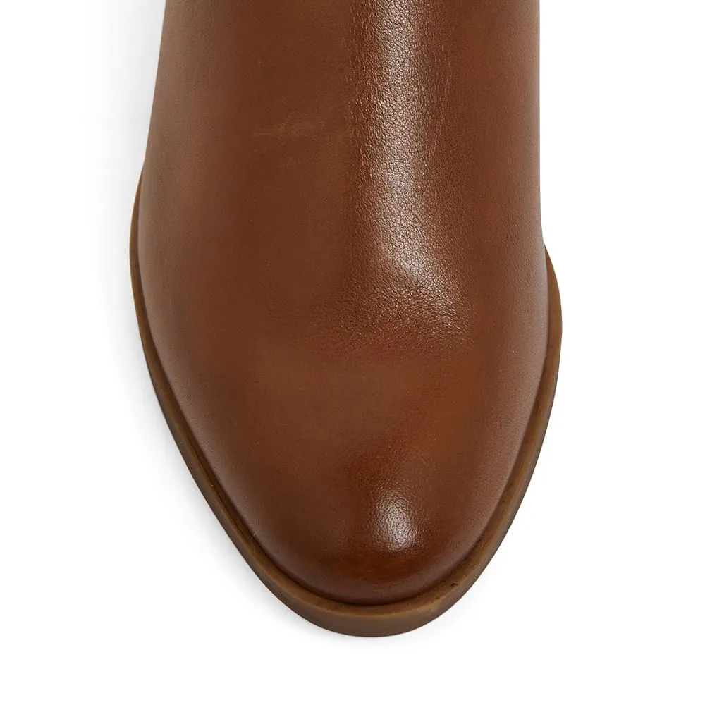 Magnum Heel in Mid Brown Leather