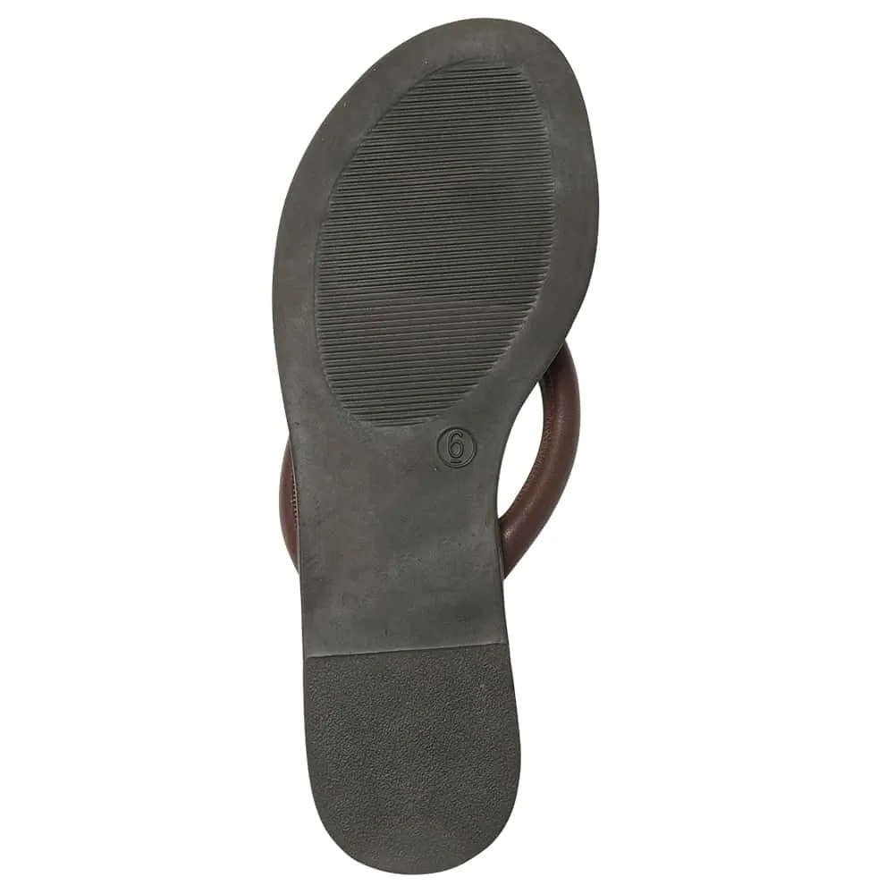 Maui Thongs in Chocolate Smooth