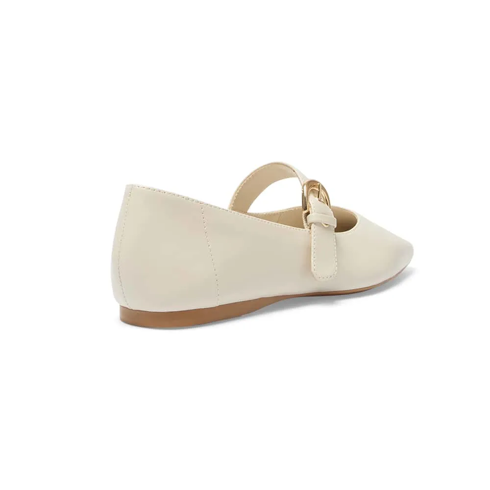 Melrose Flat in Bone Leather