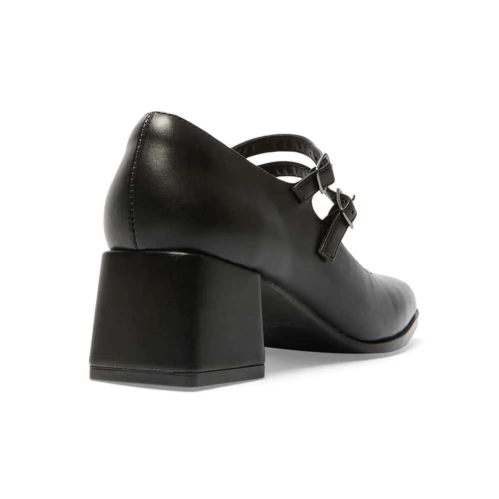 Metro Heel in Black Smooth