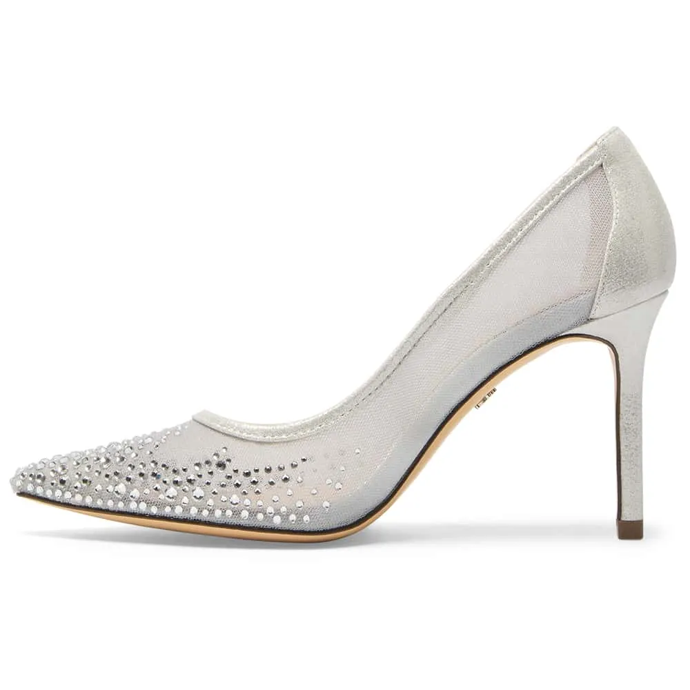 Nalia Heel in True Silver