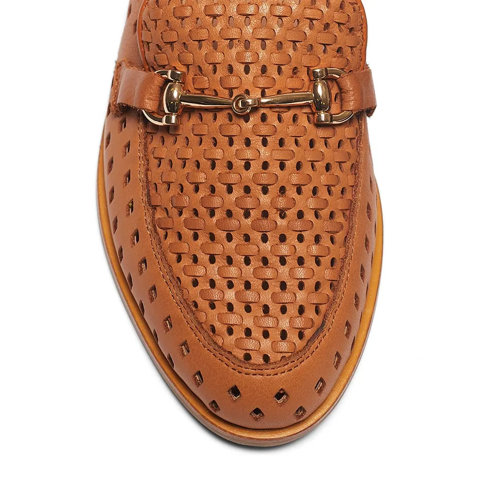 Nixon Loafer in Tan Leather
