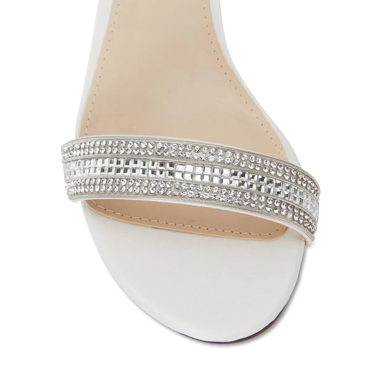 Noela Heel in Ivory Satin