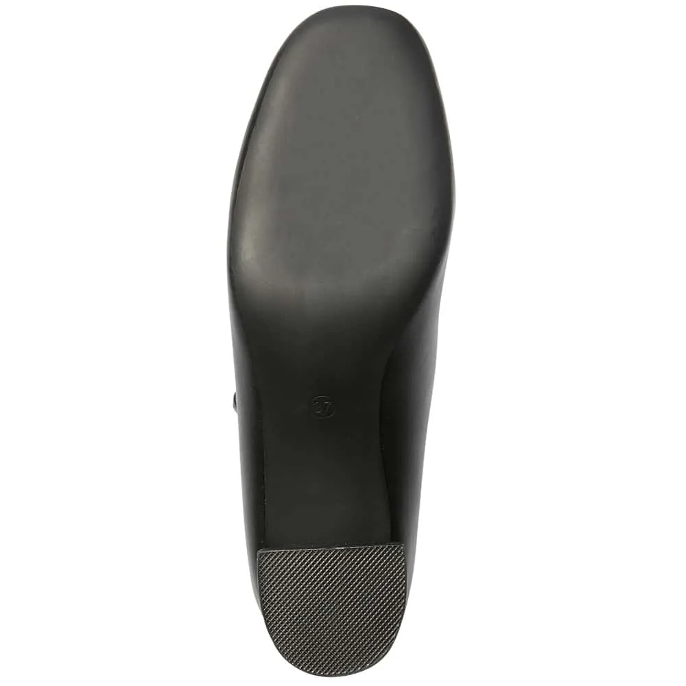 Nyla Heel in Black Smooth