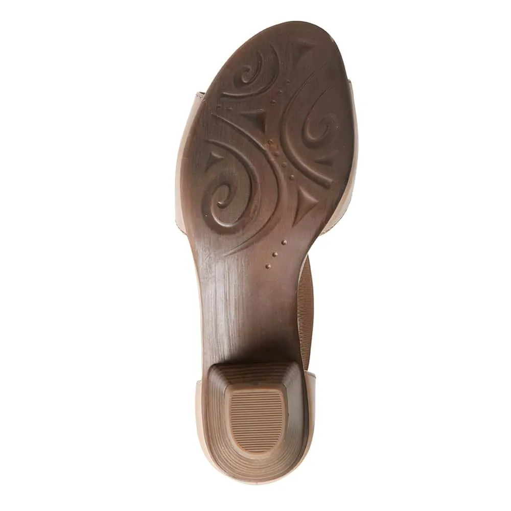 Praise Heel in Neutral Leather