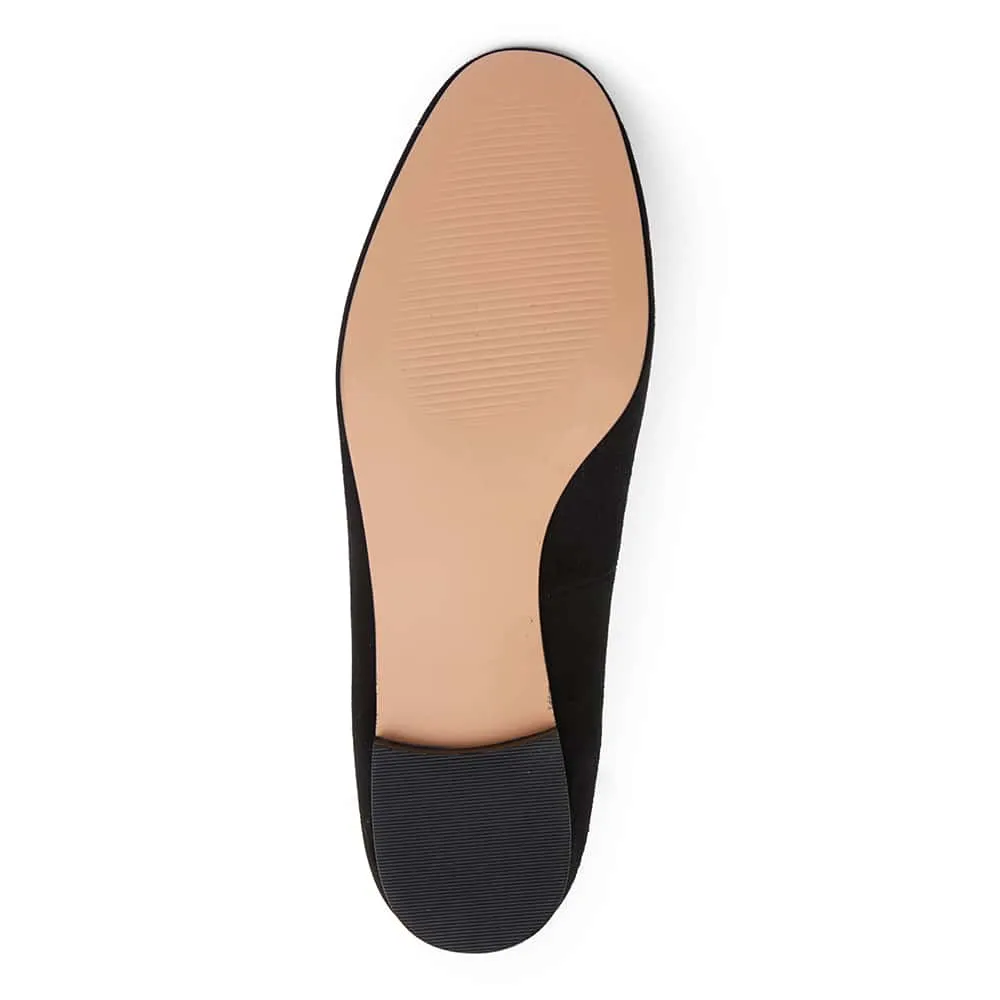 Quantum Loafer in Black Suede
