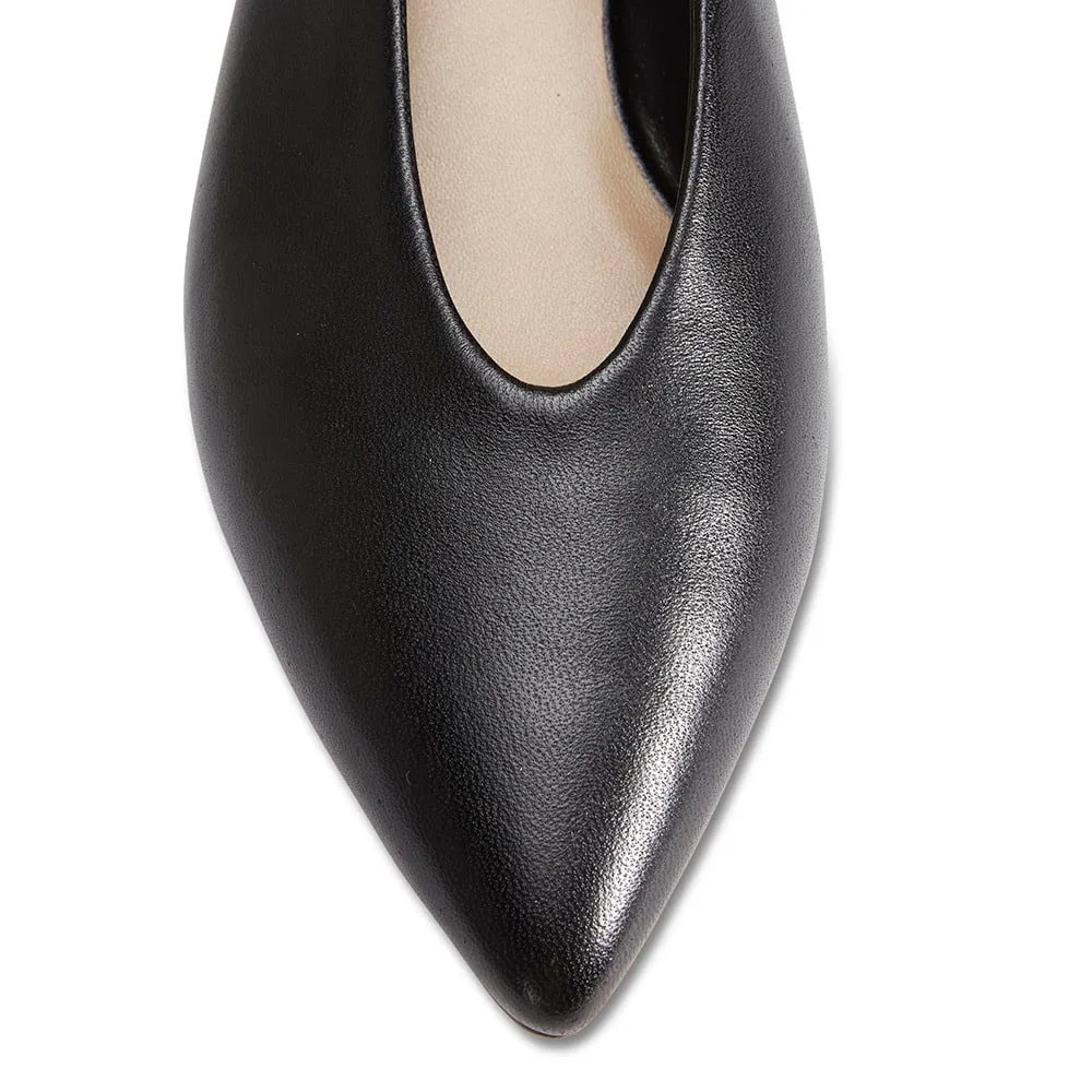 Retro Heel in Black Leather