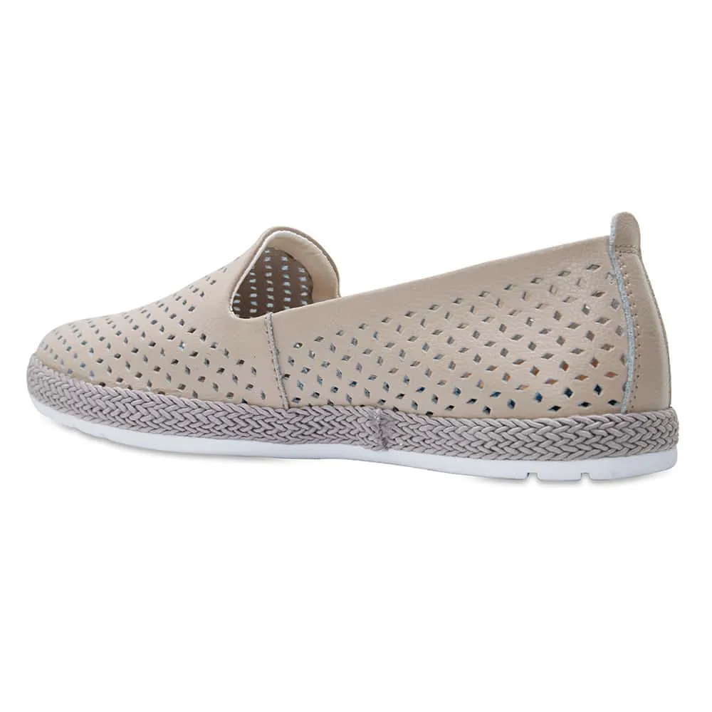 Ricky Loafer in Mushroom Leather