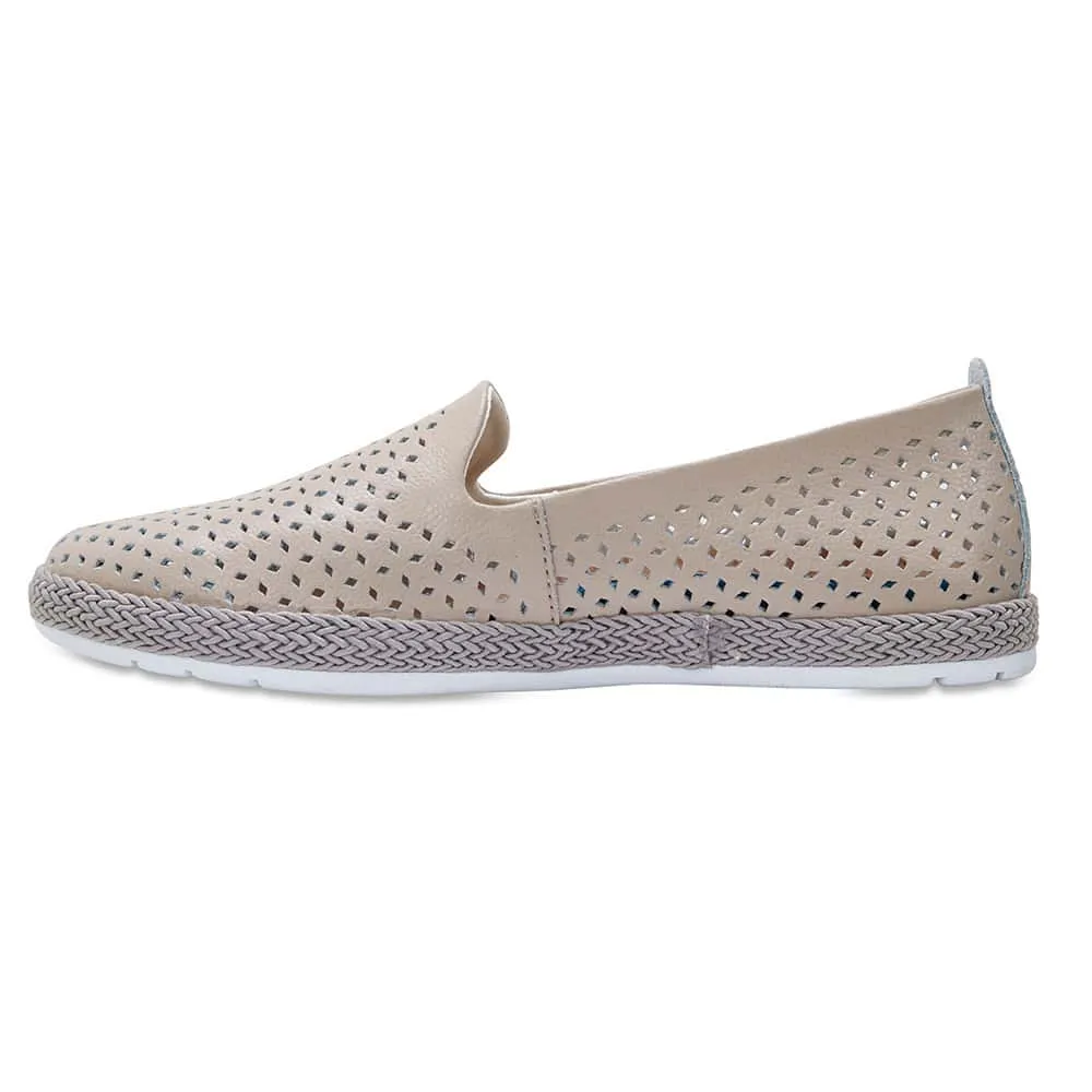 Ricky Loafer in Mushroom Leather