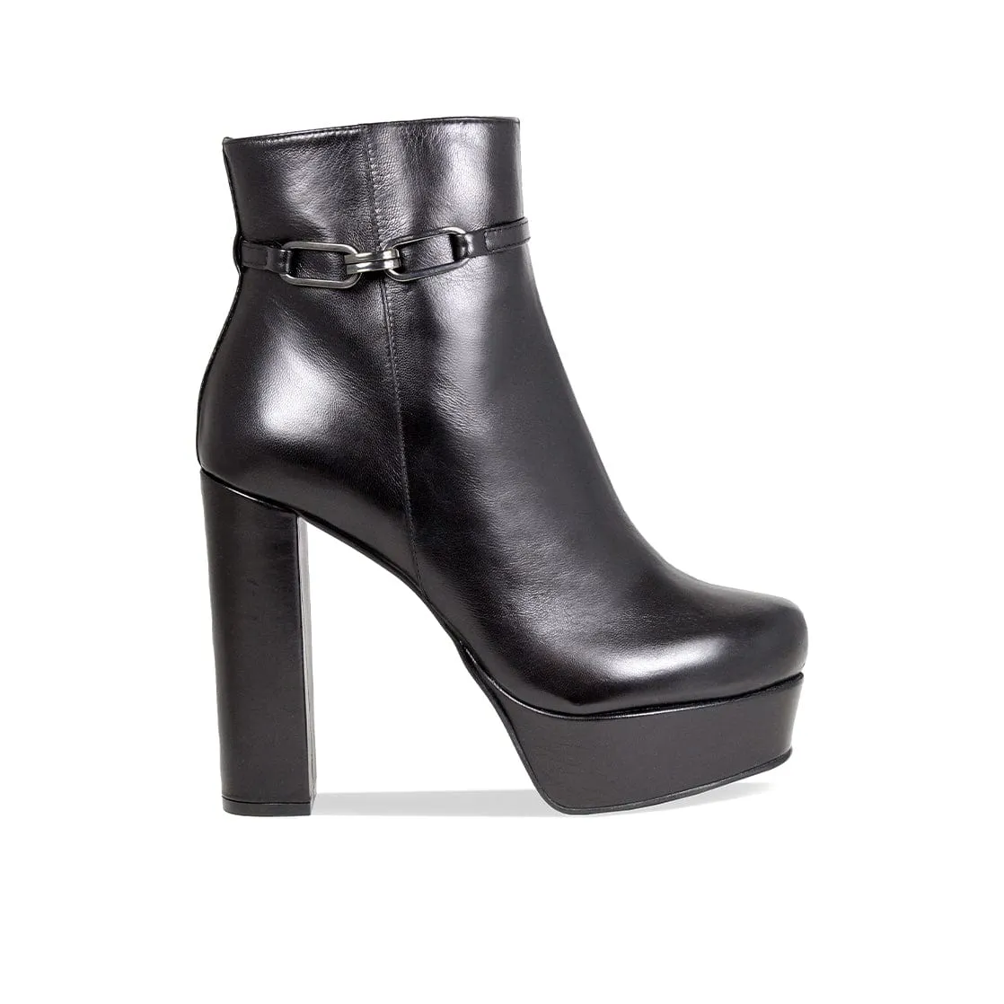 Rodeo: Black Leather