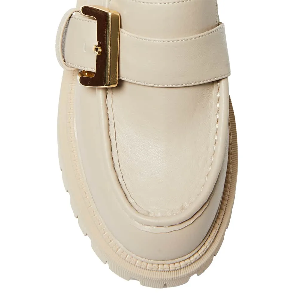 Sammy Loafer in Nude Smooth