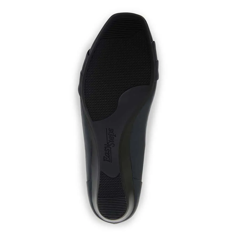 Saturn Heel in Navy Leather