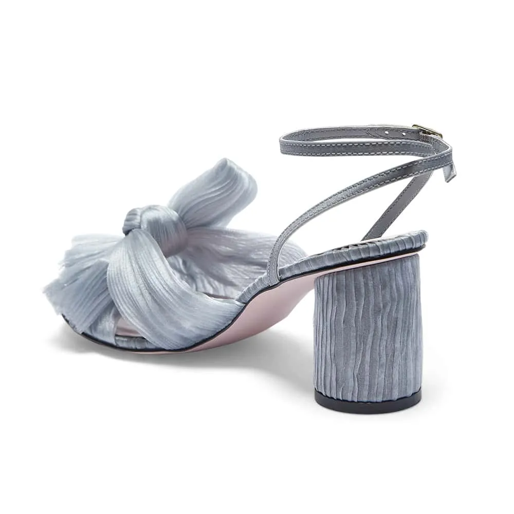 Secret Heel in Light Grey Fabric