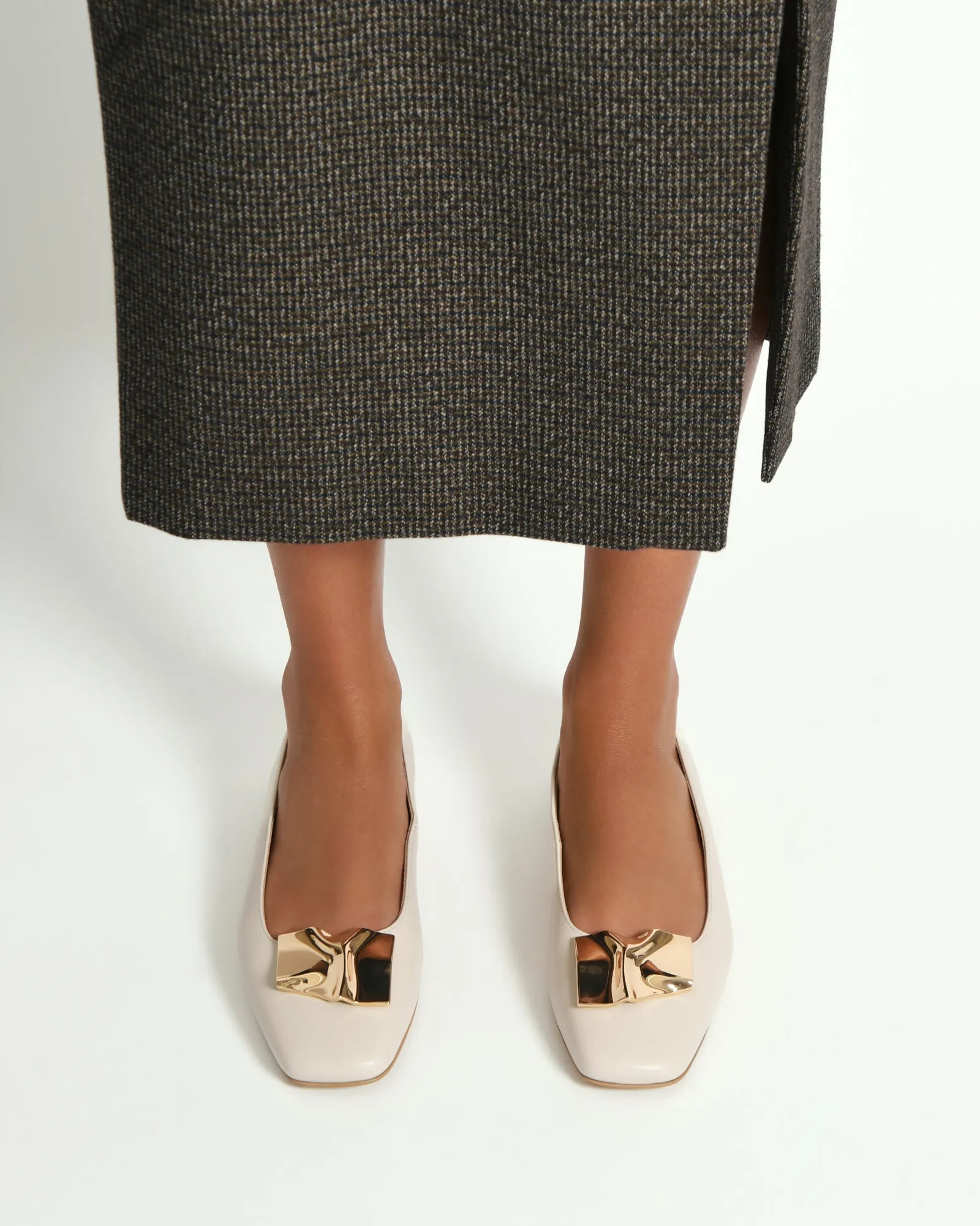 SONNY DRESS FLATS OFF WHITE LEATHER