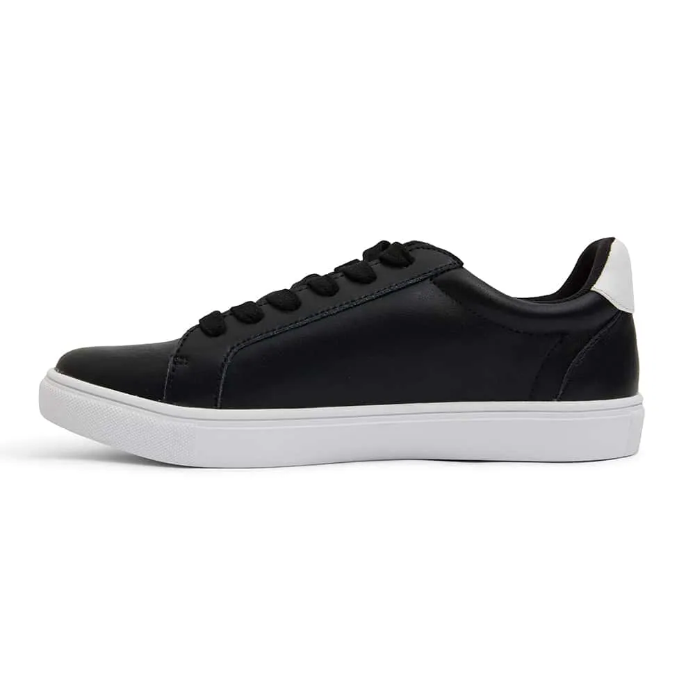 Stark Sneaker in Black And White Leather
