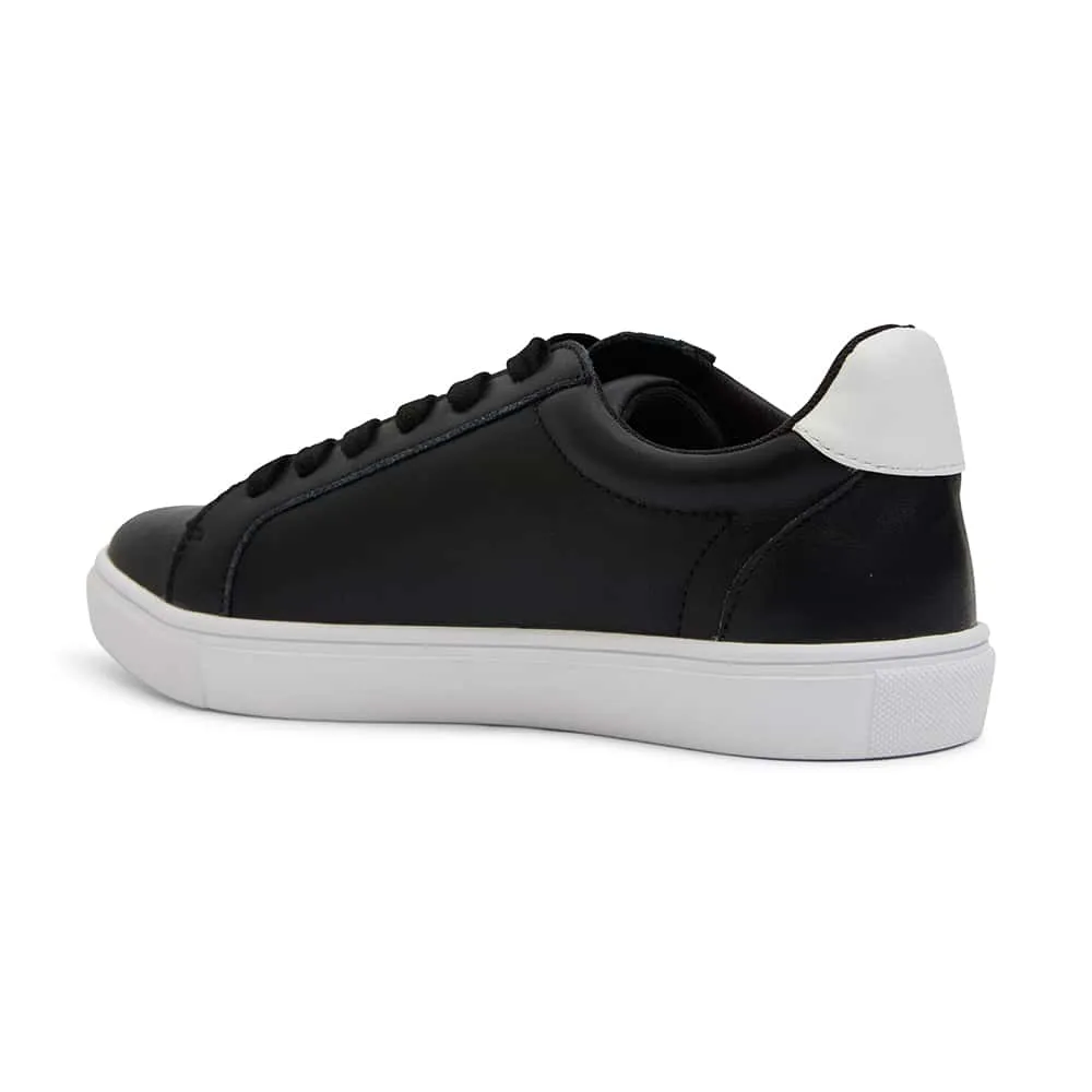 Stark Sneaker in Black And White Leather